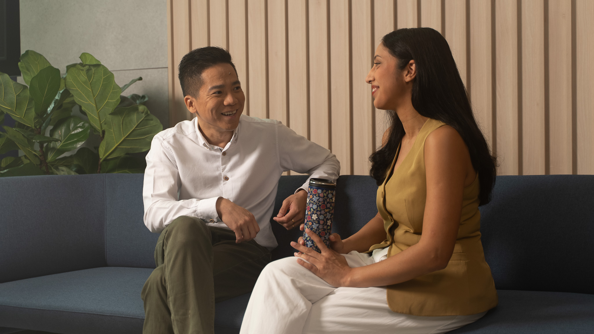 business discussion at lobby